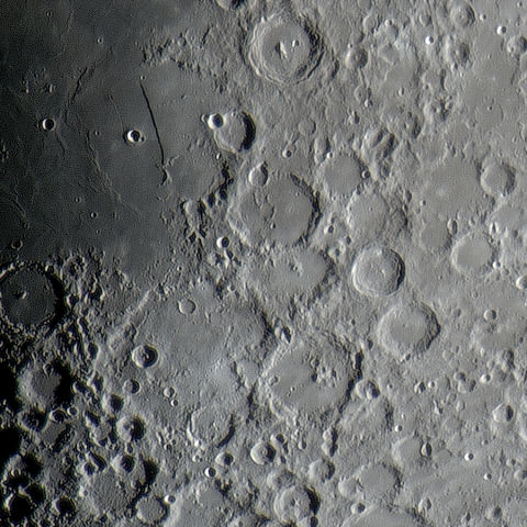 月面「直線壁～ピタトス～デランデル」附近