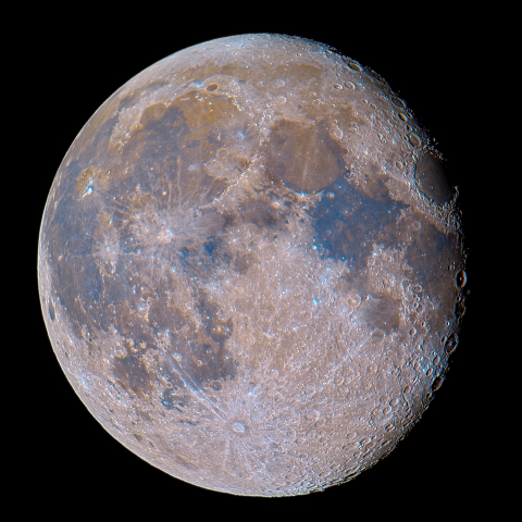 十七日月(月齢16.6)・彩度強調