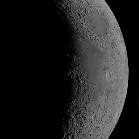 五日月(月齢4.3)・再画像処理