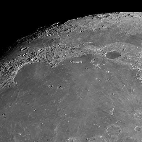 月面「虹の入江」附近