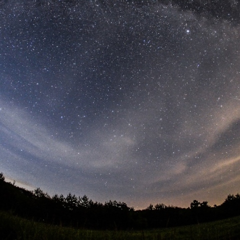 薄明の天の川と流れ星