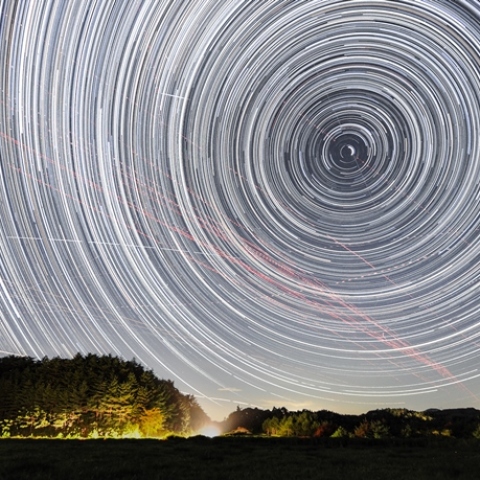 北天の星の軌跡