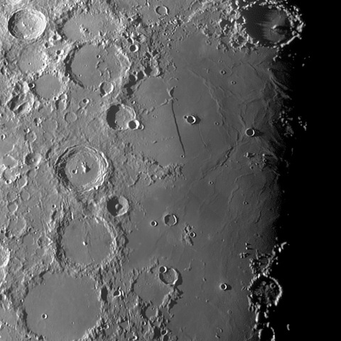 直線の壁、雲の海付近