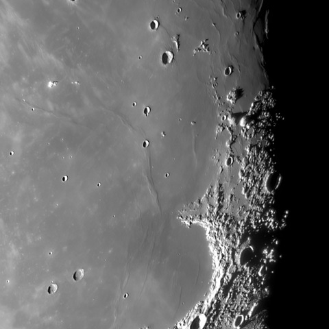 虹の入江とその南方海域