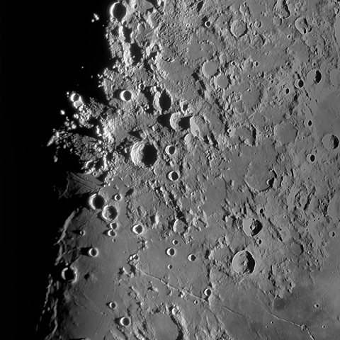 キリルス西周壁付近からアラゴーのドームへ