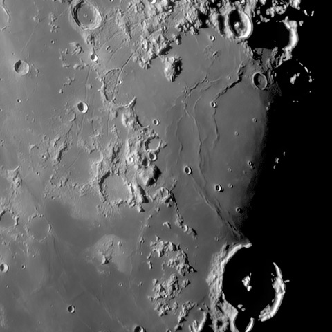 明ける湿りの海