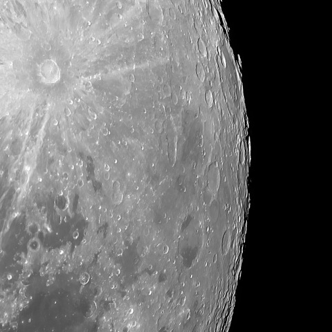 月齢14.1の月縁南西部