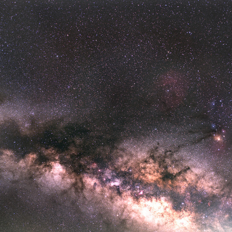 昇る夏の天の川