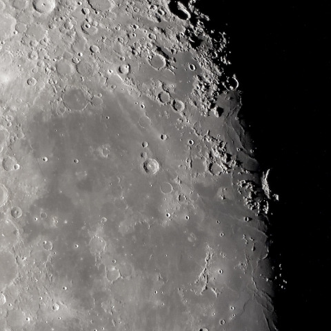 ティコ、湿りの海から嵐の大洋へ