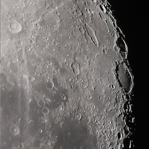 月面南西部から湿りの海西岸へ