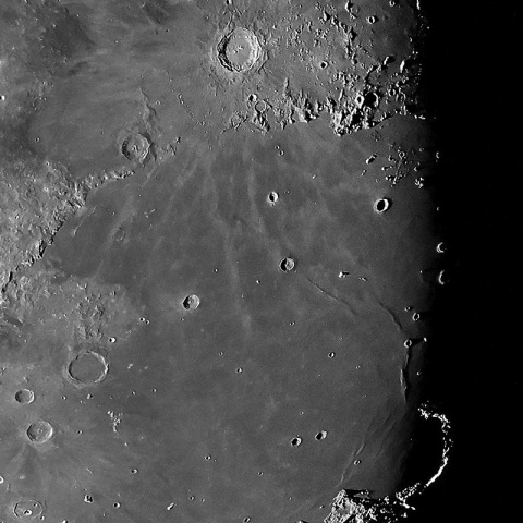 コペルニクスから虹の入江へ