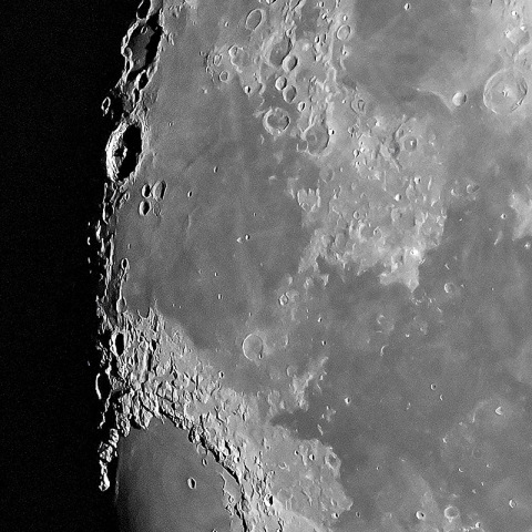 ペタビウスから危機の海へ