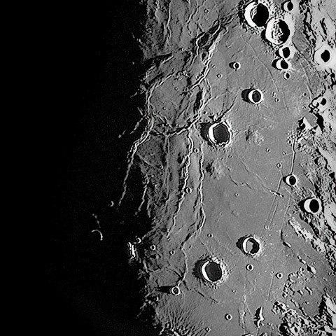 ラモント、アラゴー付近