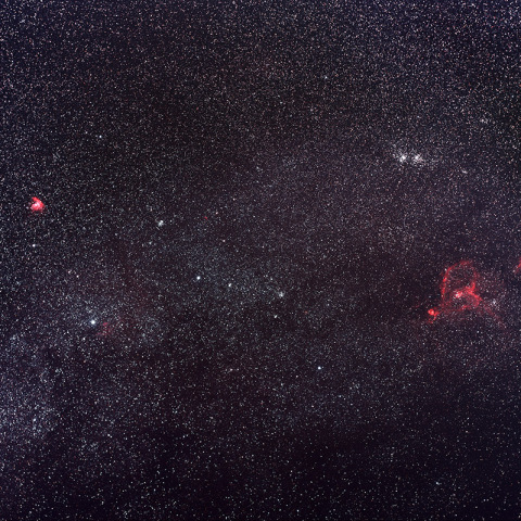 カシオペヤ座付近の星野