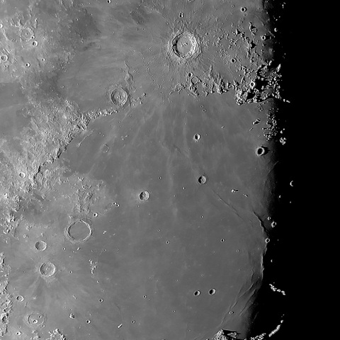 コペルニクスから虹の入江へ