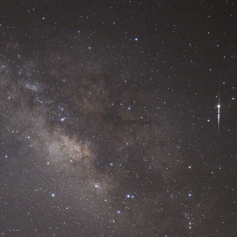 アンタレスを射抜いたのは何？