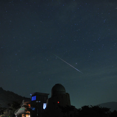 天文台とペルセウス座流星