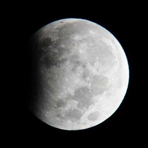 10/29朝の月食