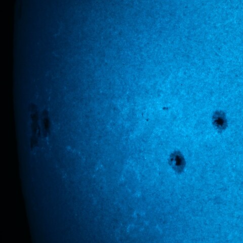 黒点半暗部周辺の現象(3493、3494など)11/23