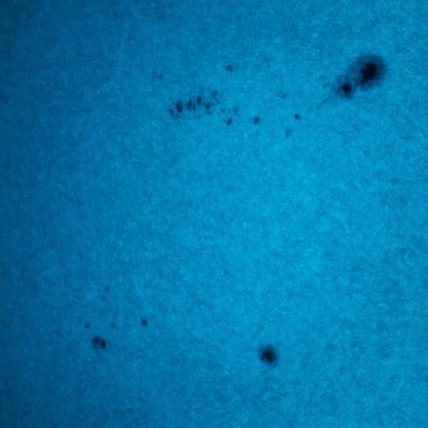 黒点半暗部周辺の現象(3513、3514)12/9