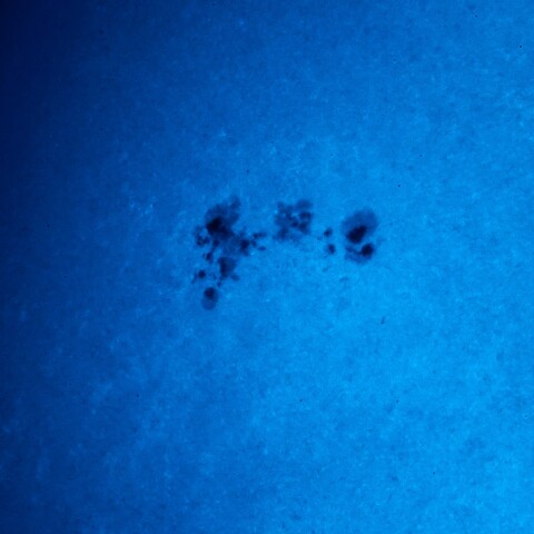 黒点半暗部周辺の現象(3639、3640)4/17