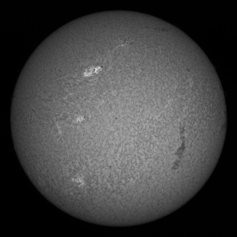 5/4の太陽(Hα中心付近)