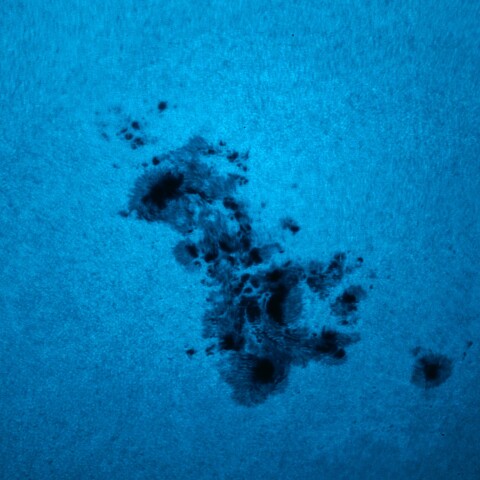 黒点半暗部周辺の現象(3664、3668)5/10