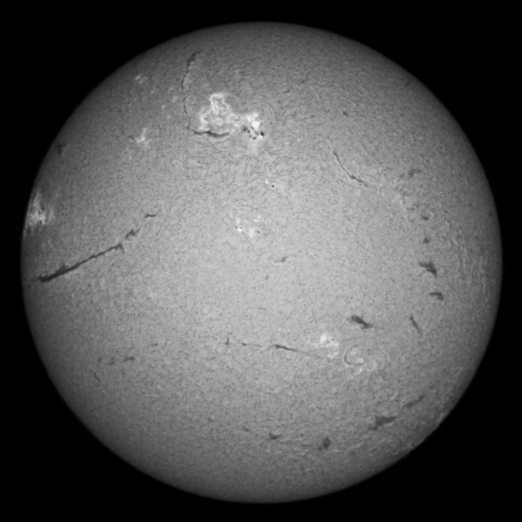 5/29の太陽(Hα中心付近)