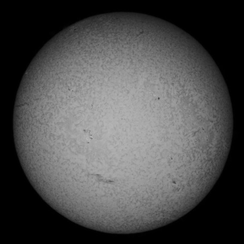 6/3朝の太陽(Hα少し長波長側)