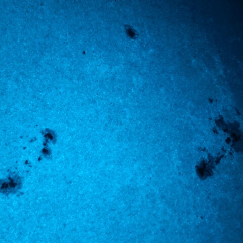 黒点半暗部周辺の現象(3697、3701、3703)6/8