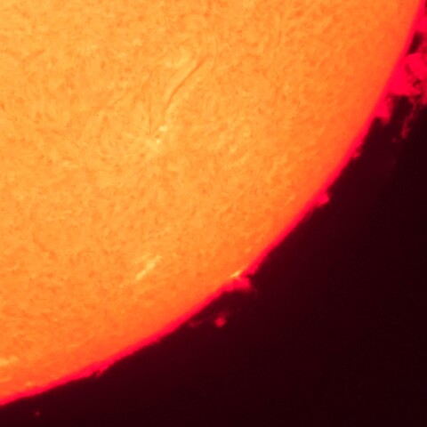 6/18夕方の太陽(小さいフレアらしきものと噴出)