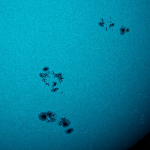 黒点半暗部周辺の現象(3712、3713、3716)6/20