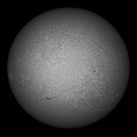 7/4昼の太陽(Hα少し長波長側)