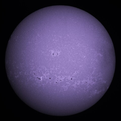 10/2朝の太陽(CaK・X7.1フレア発生中　X線最大の2分後あたり)