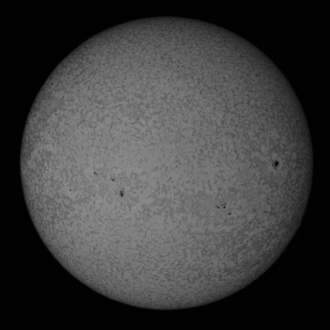 10/12朝の太陽(Hα少し長波長側)