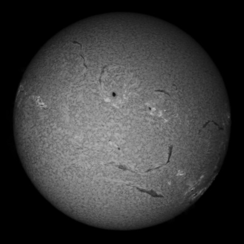 11/4朝の太陽(Hα中心付近)
