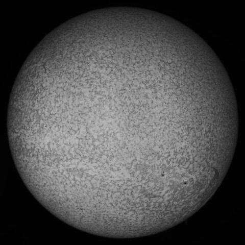 11/16朝の太陽(Hα少し長波長側)