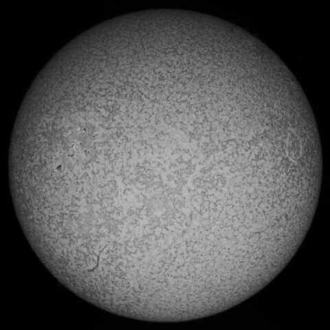 2/1午前の太陽(Hα少し長波長側)