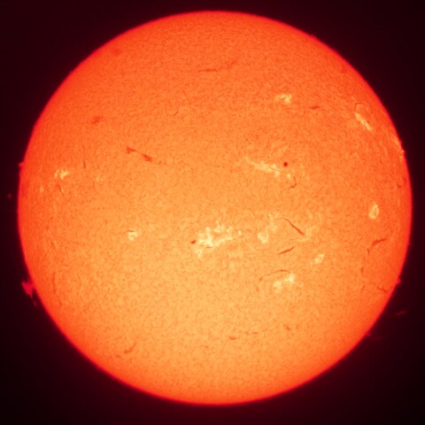 4/5朝の太陽(Hα中心付近・カラーにて)