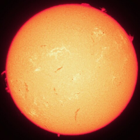 4/26朝の太陽(Hα中心付近・カラーにて)