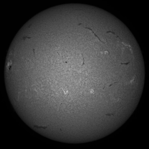 4/30朝の太陽(Hα中心付近)