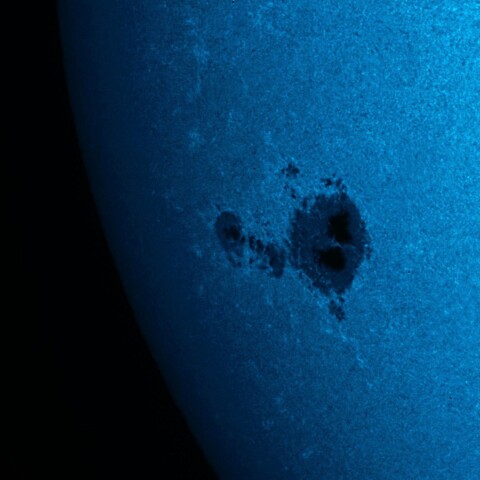 黒点半暗部周辺の現象(4079)5/1