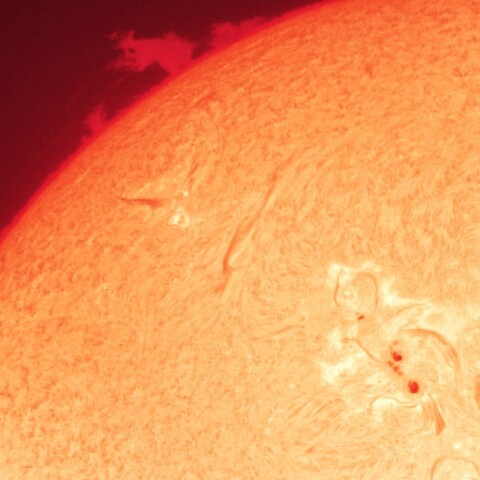 5/30昼の太陽(4100とプロミネンス)