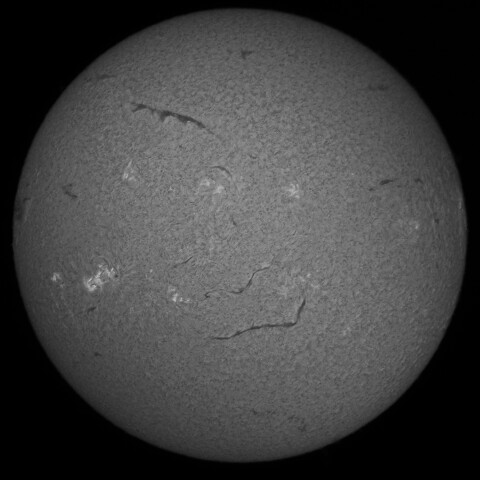 6/7朝の太陽(Hα中心付近)