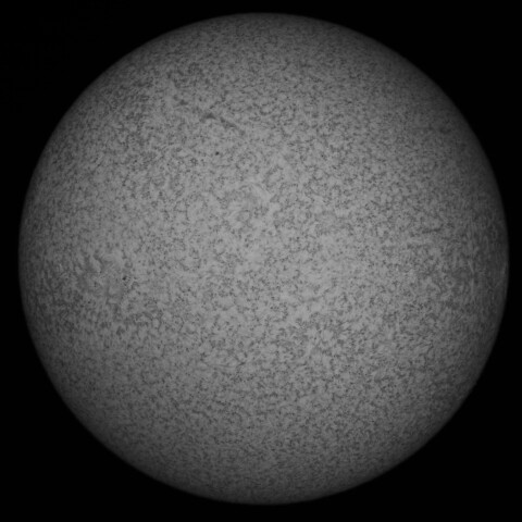 6/7朝の太陽(Hα少し長波長側)