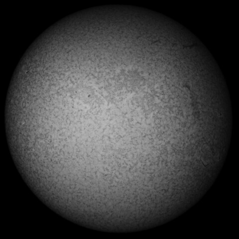 6/29朝の太陽(Hα少し長波長側)