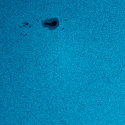 黒点半暗部周辺の現象(4205、4206、4207)9/4