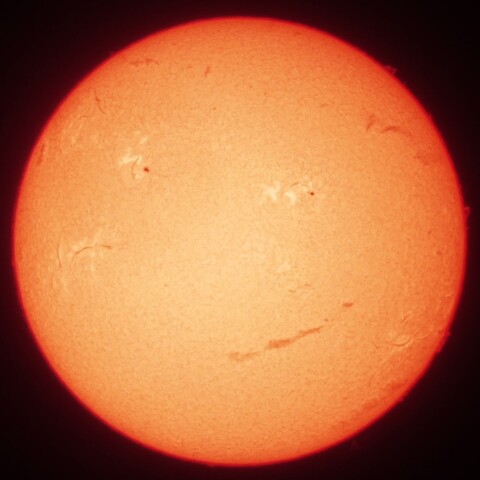 2/13昼の太陽(カラーにて)