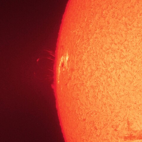 3/27昼の太陽(ループプロミネンス)