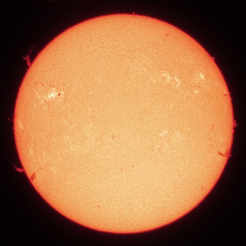 4/16昼の太陽(Hα中心付近・カラーにて)